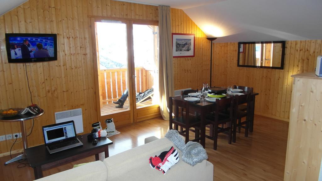Résidence Goélia Les Chalets des Ecourts Saint-Jean-d'Arves Habitación foto
