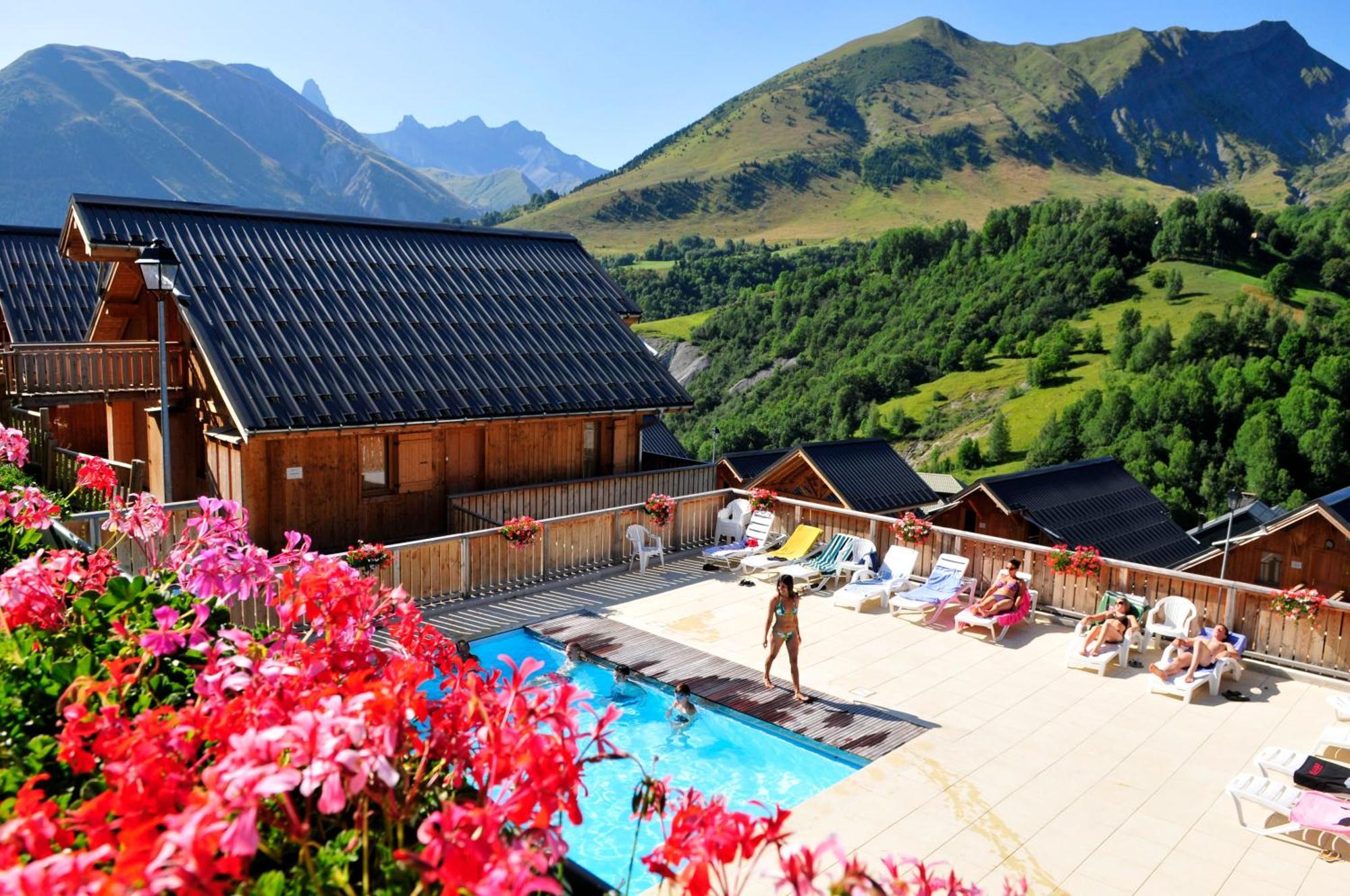 Résidence Goélia Les Chalets des Ecourts Saint-Jean-d'Arves Exterior foto