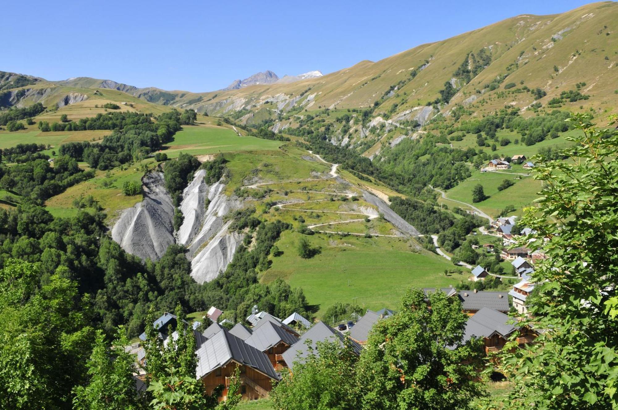 Résidence Goélia Les Chalets des Ecourts Saint-Jean-d'Arves Exterior foto